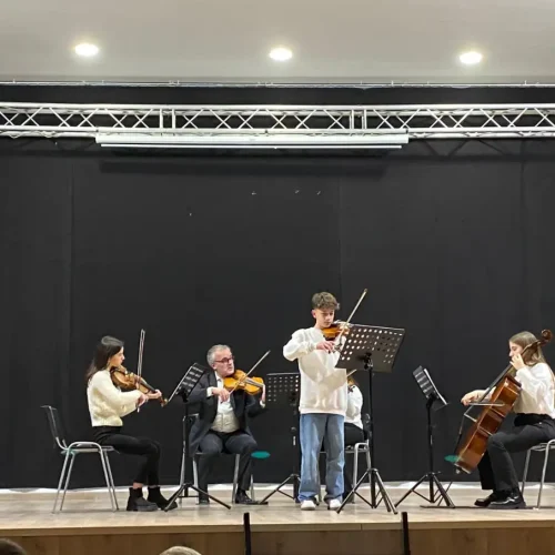 UMPL-Gal-grupcorda4